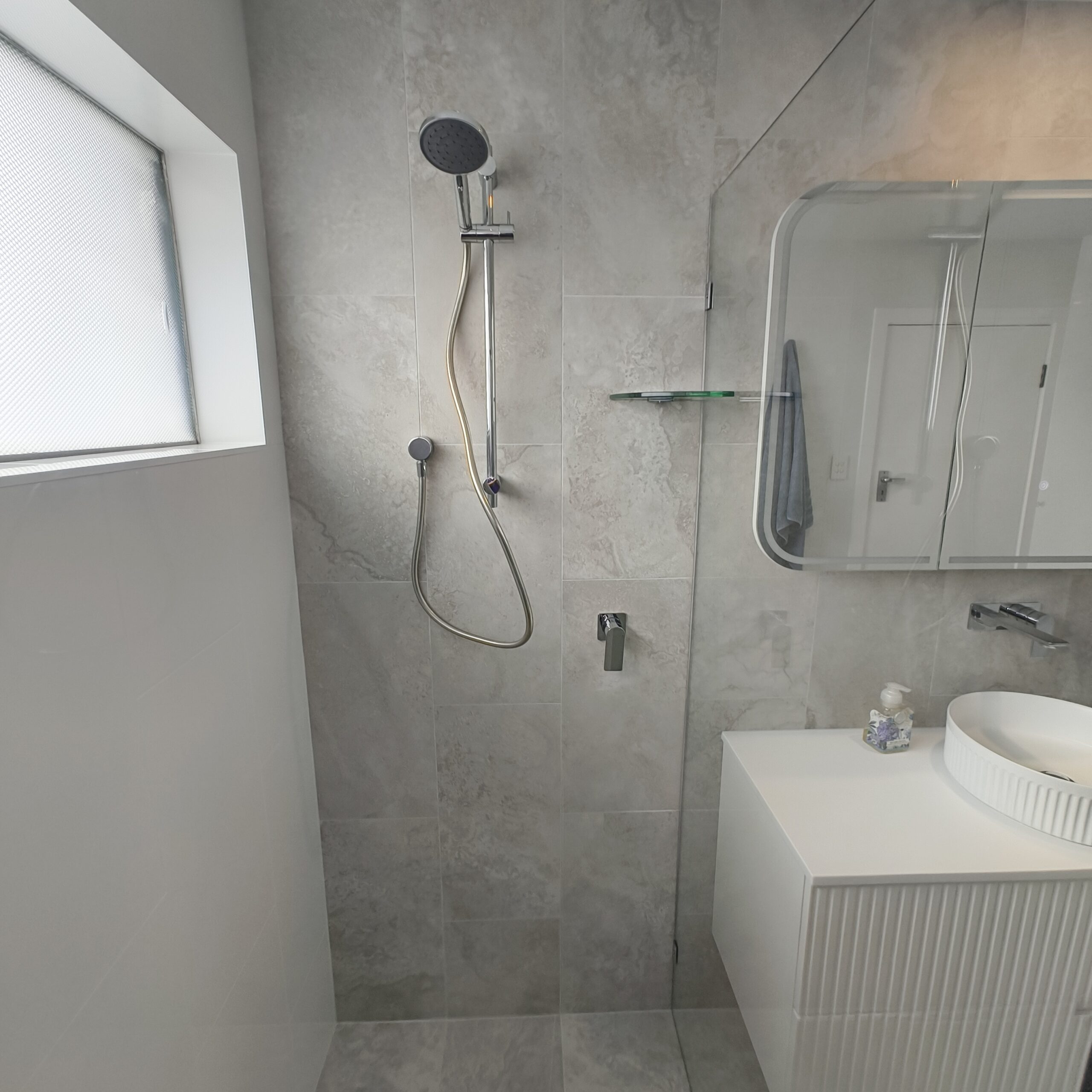 Coorparoo bathroom after renovation 5