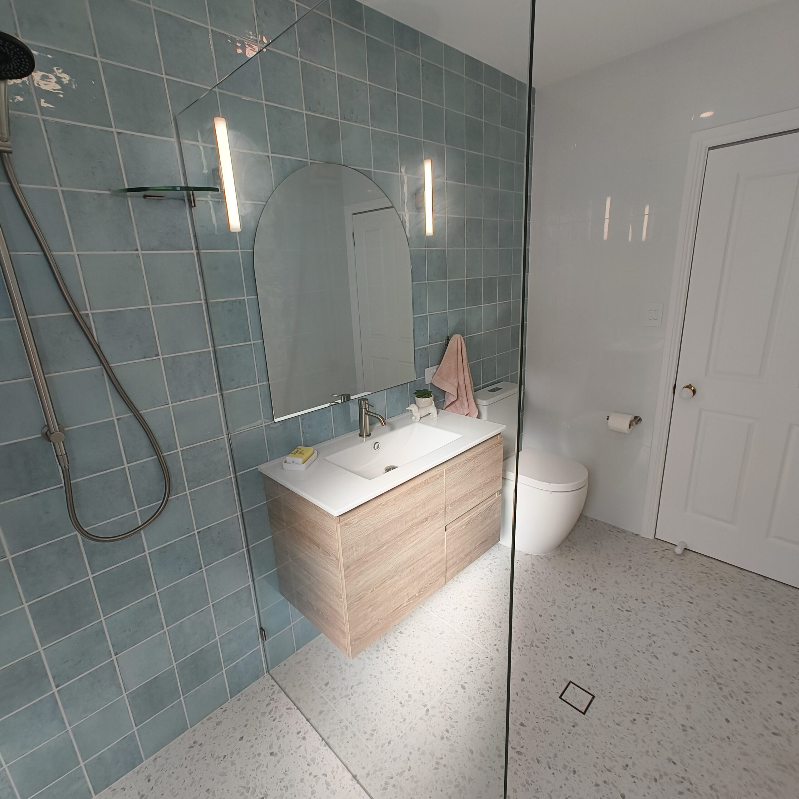 Yeerongpilly main bathroom with vanity and feature tile detail