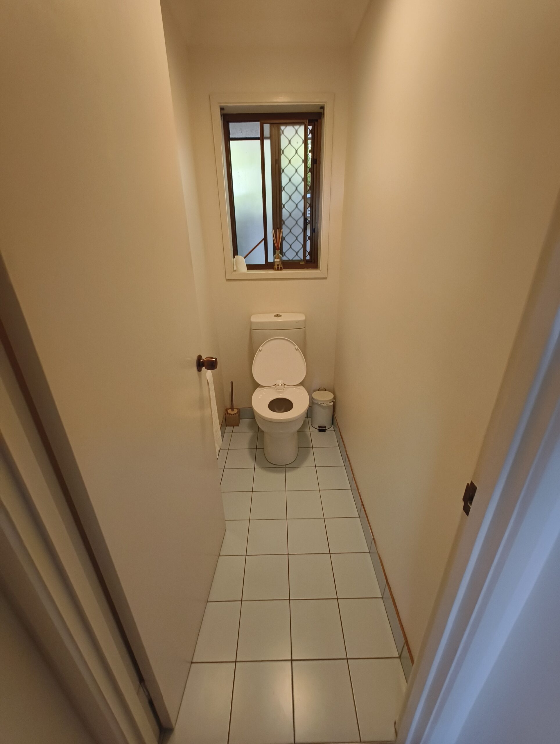 Eight Mile Plains bathroom before renovation detail of original wet area