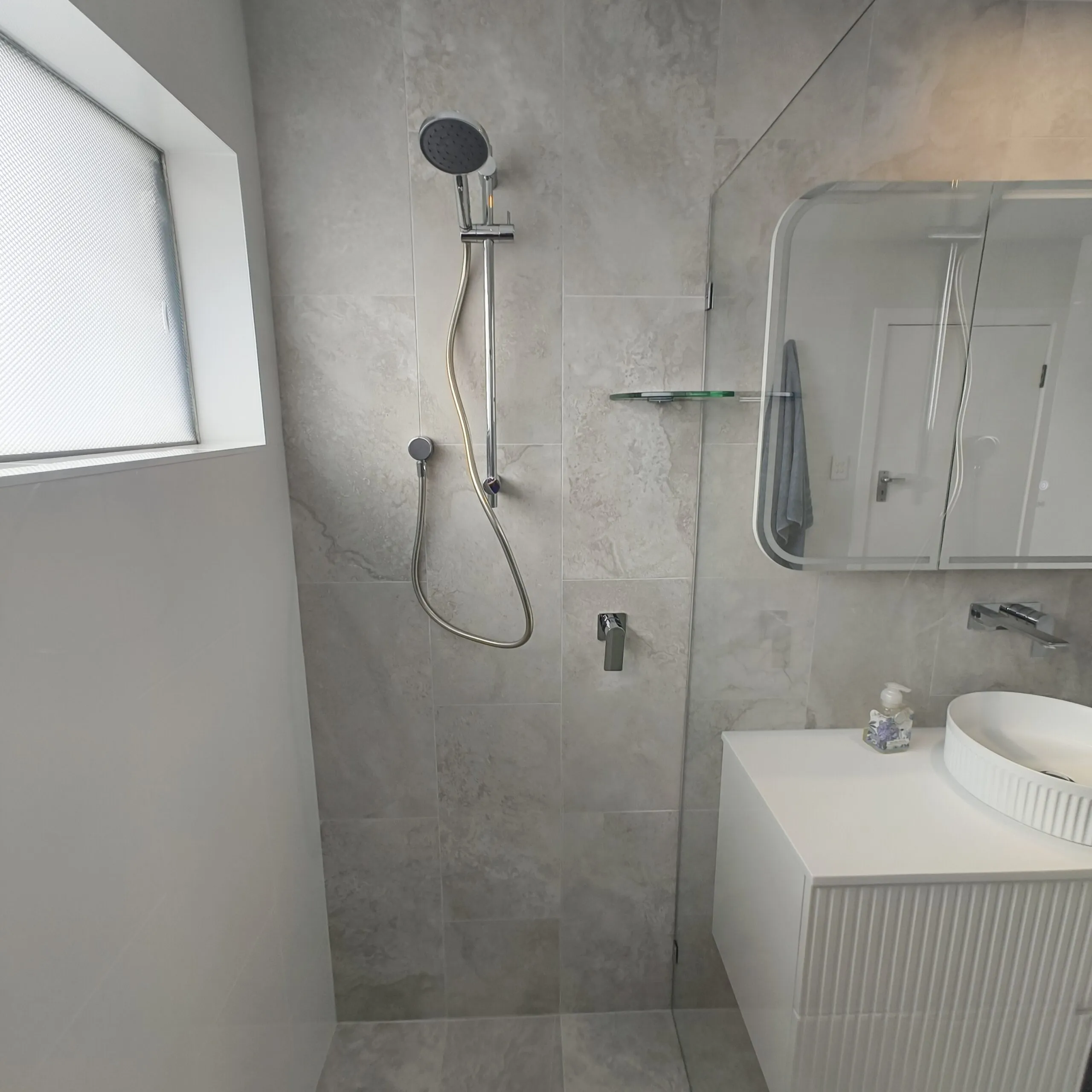 Coorparoo bathroom after renovation 5
